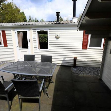 Charmante Woning Op Rustig Park Met Fietsen Epe Luaran gambar