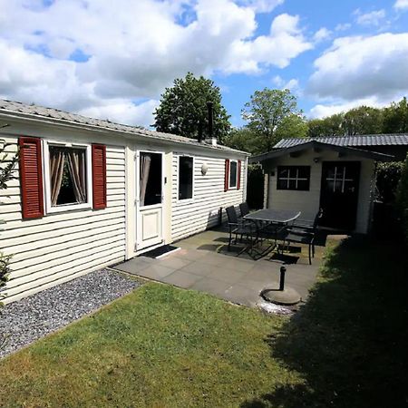 Charmante Woning Op Rustig Park Met Fietsen Epe Luaran gambar